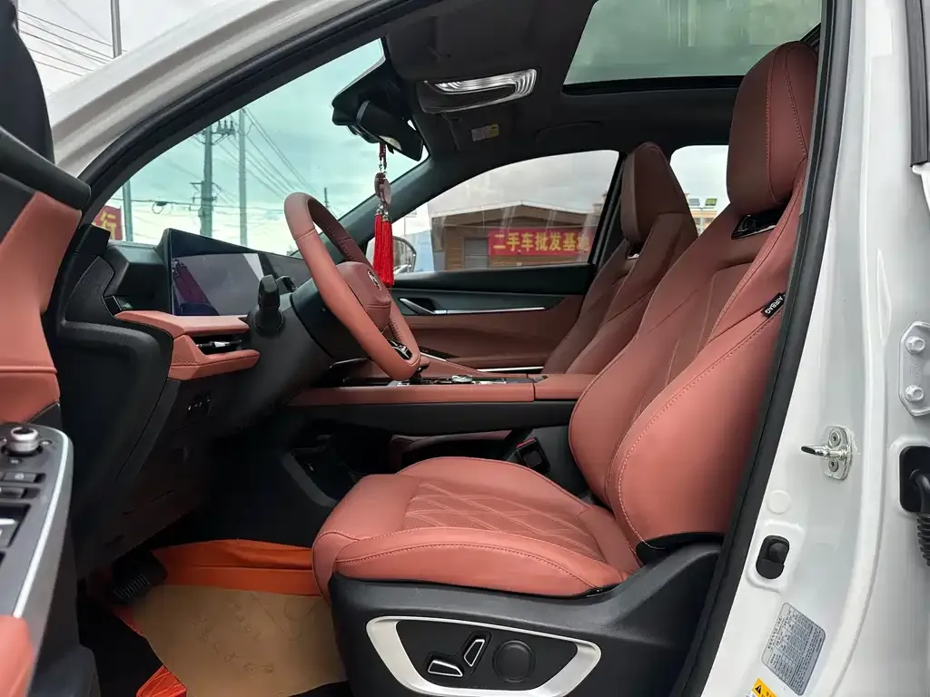 Changan CS75PLUS 2023 из CN, фото 4