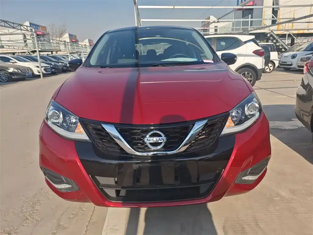 Nissan Tiida 2022 из CN, фото 3