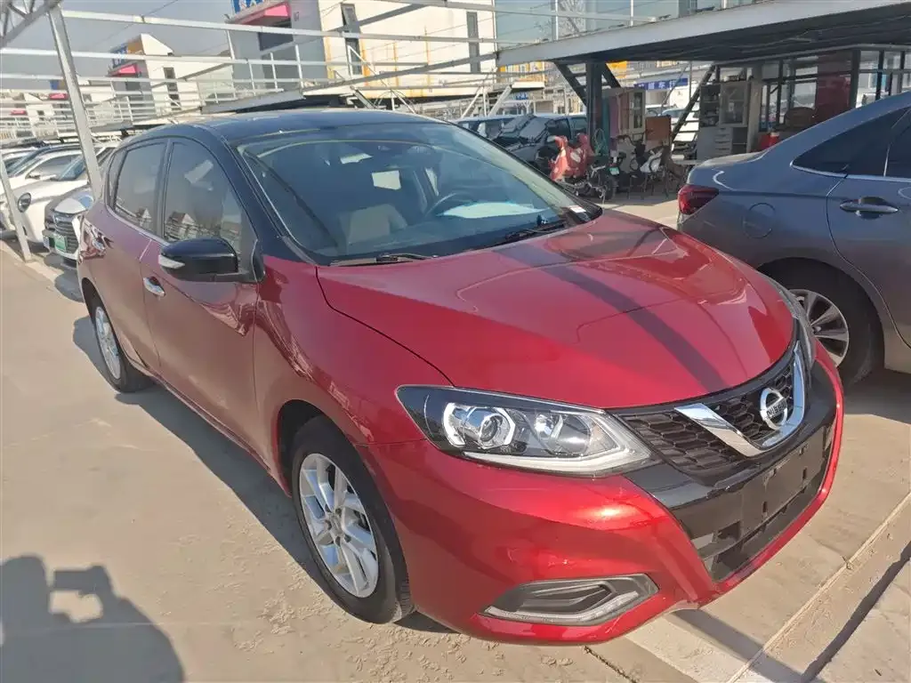 Nissan Tiida 2022 из CN, фото 4