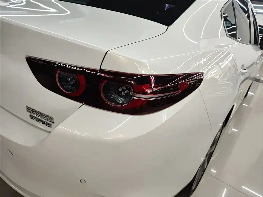 Mazda 3 Axela 2021 из CN, фото 8