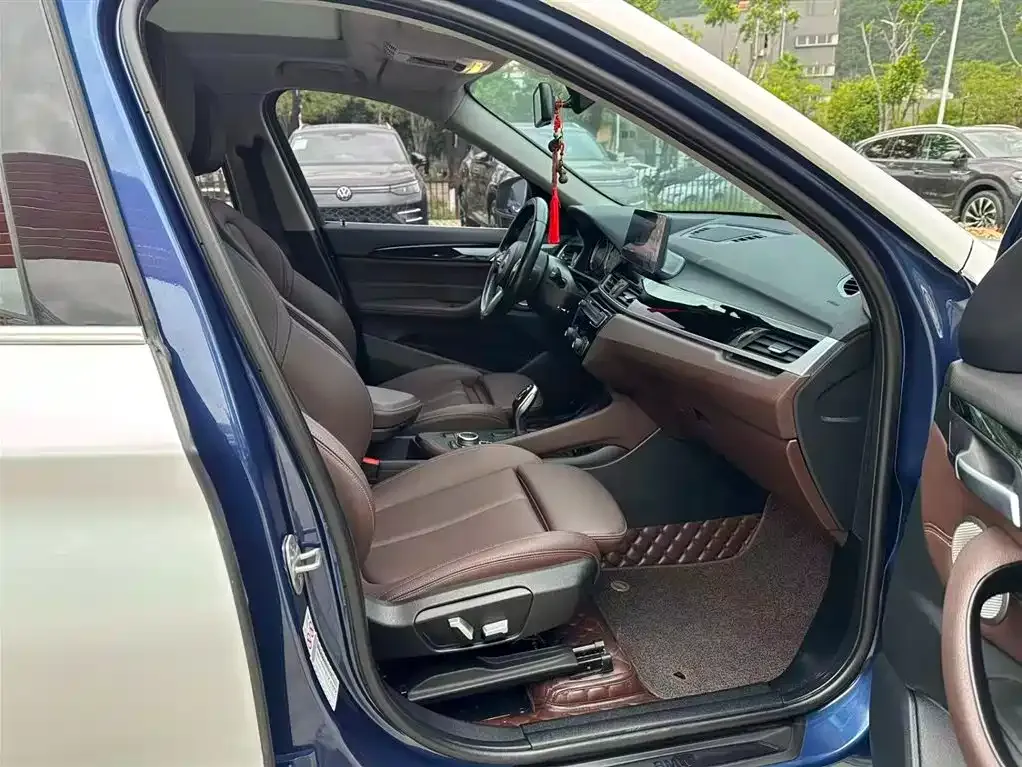 BMW X1 2022 из CN, фото 6