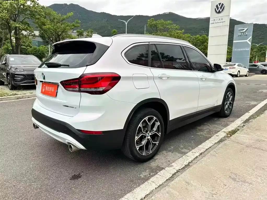 BMW X1 2022 из CN, фото 7