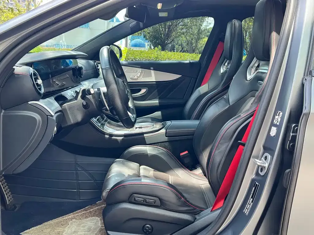 Mercedes-Benz E-Class AMG 2022 из CN, фото 8