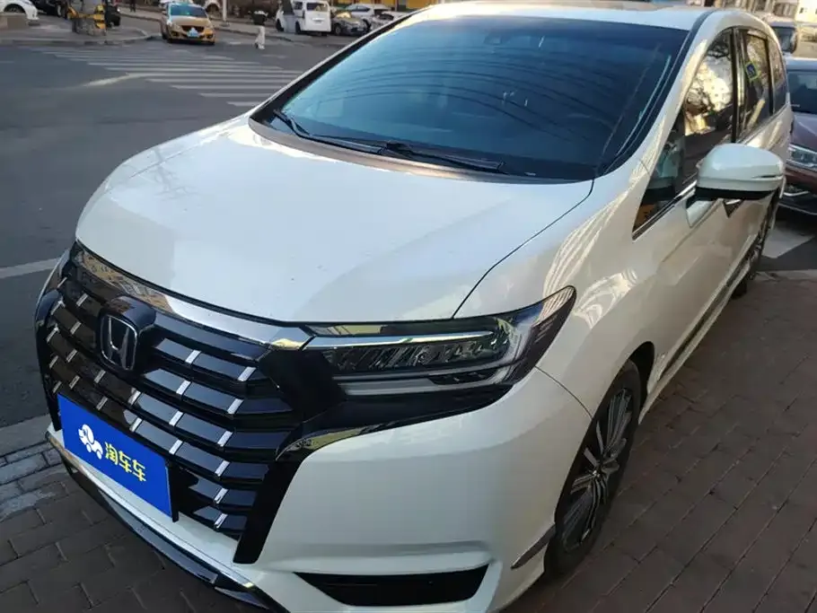 Honda Elysion 2022 из CN, фото 1