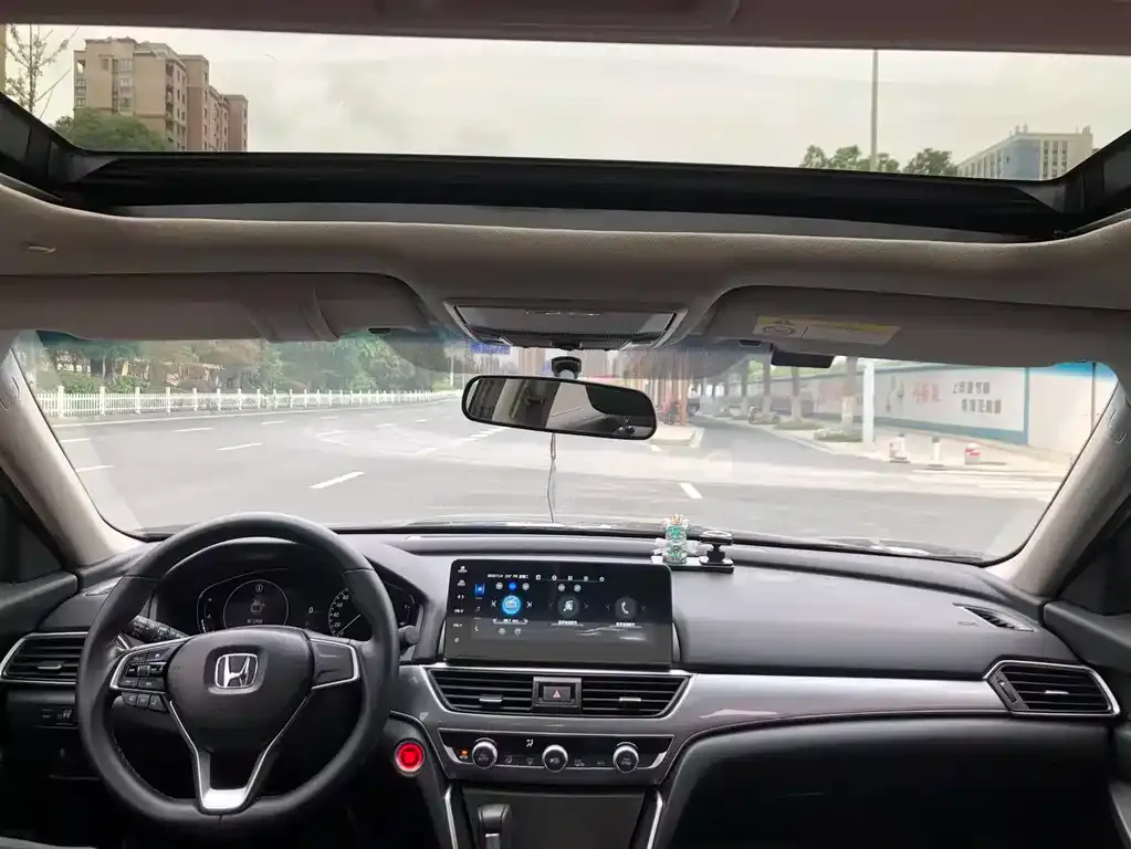 Honda Accord 2023 из CN, фото 5