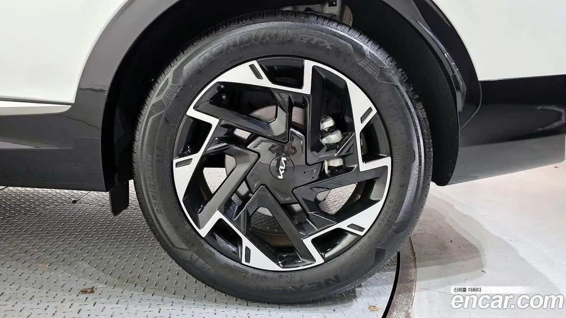 Kia Sportage — фото 5