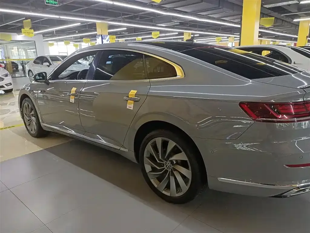 Volkswagen CC 2024 из CN, фото 5