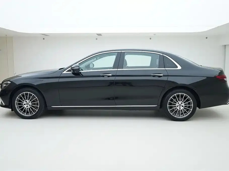 Mercedes-Benz E-Class 2022 из CN, фото 4