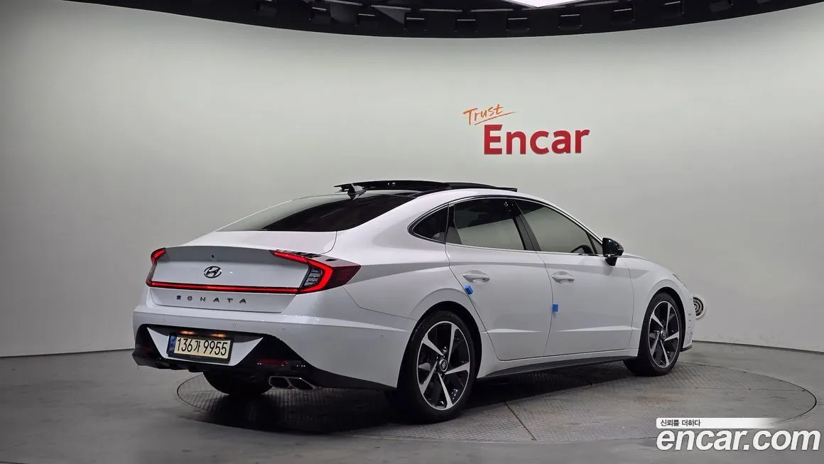 Hyundai Sonata 2022 из KR, фото 2