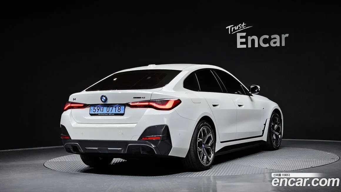 BMW i4 — фото 2