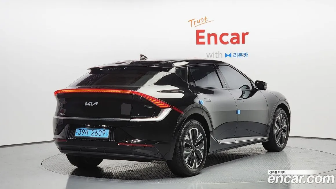 Kia EV6 — фото 2