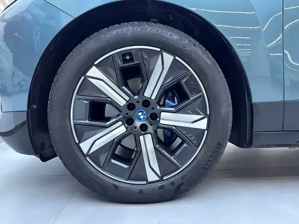 BMW iX 2023 из CN, фото 9