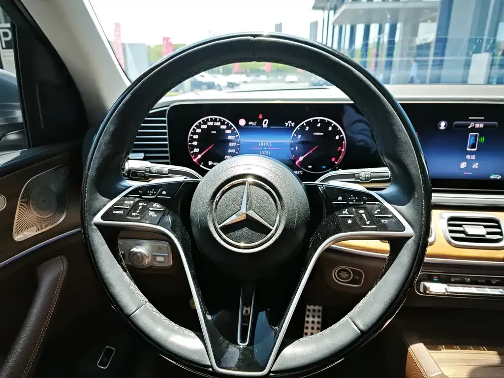 Mercedes-Benz GLS 2024 из CN, фото 10