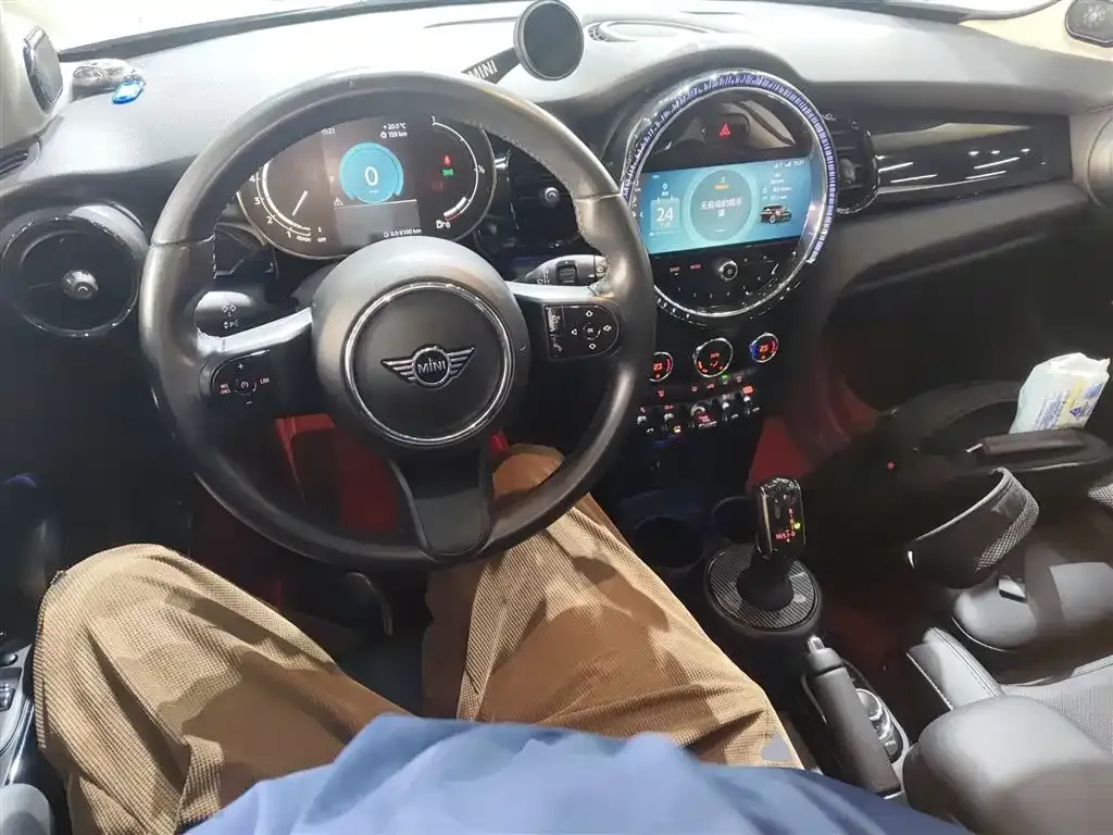 MINI Cooper (3-door) 2022 из CN, фото 10