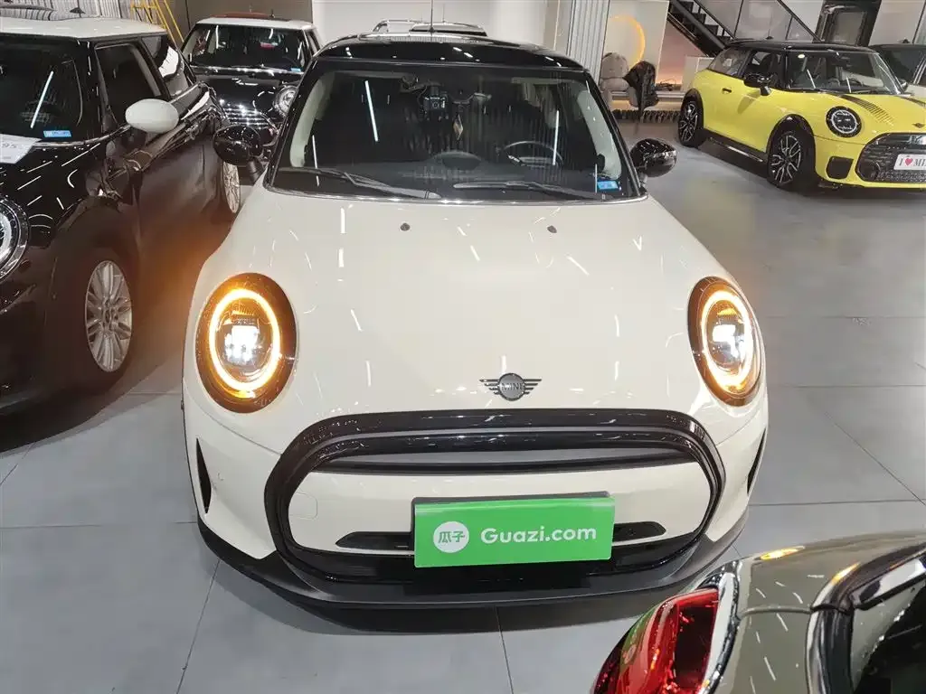 MINI Cooper (3-door) 2022 из CN, фото 3