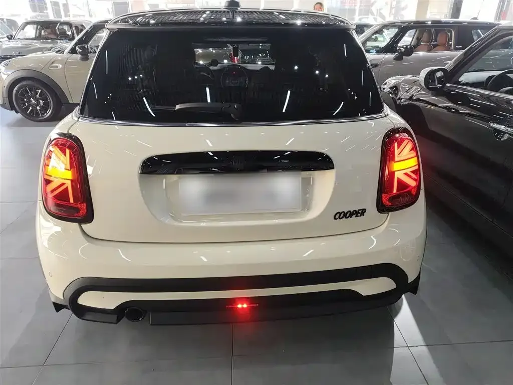 MINI Cooper (3-door) 2022 из CN, фото 6