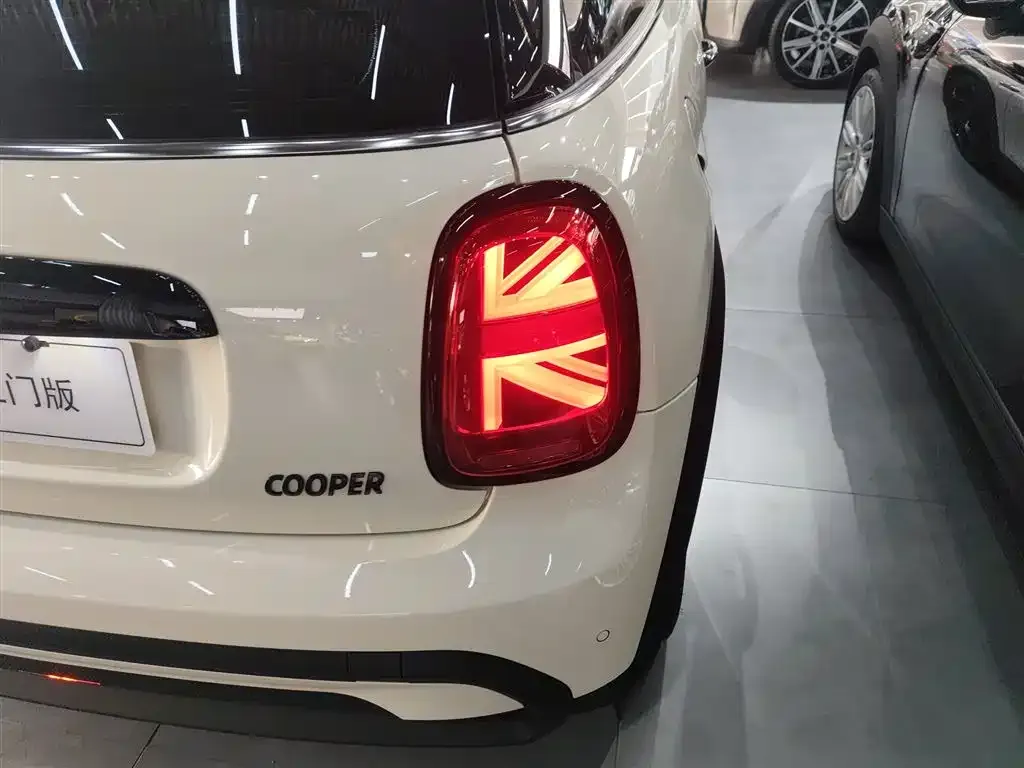 MINI Cooper (3-door) 2022 из CN, фото 8