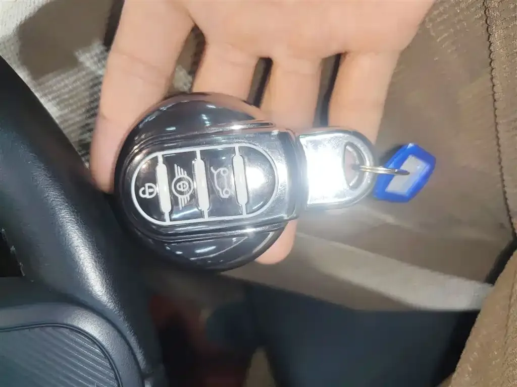 MINI Cooper (3-door) 2022 из CN, фото 9