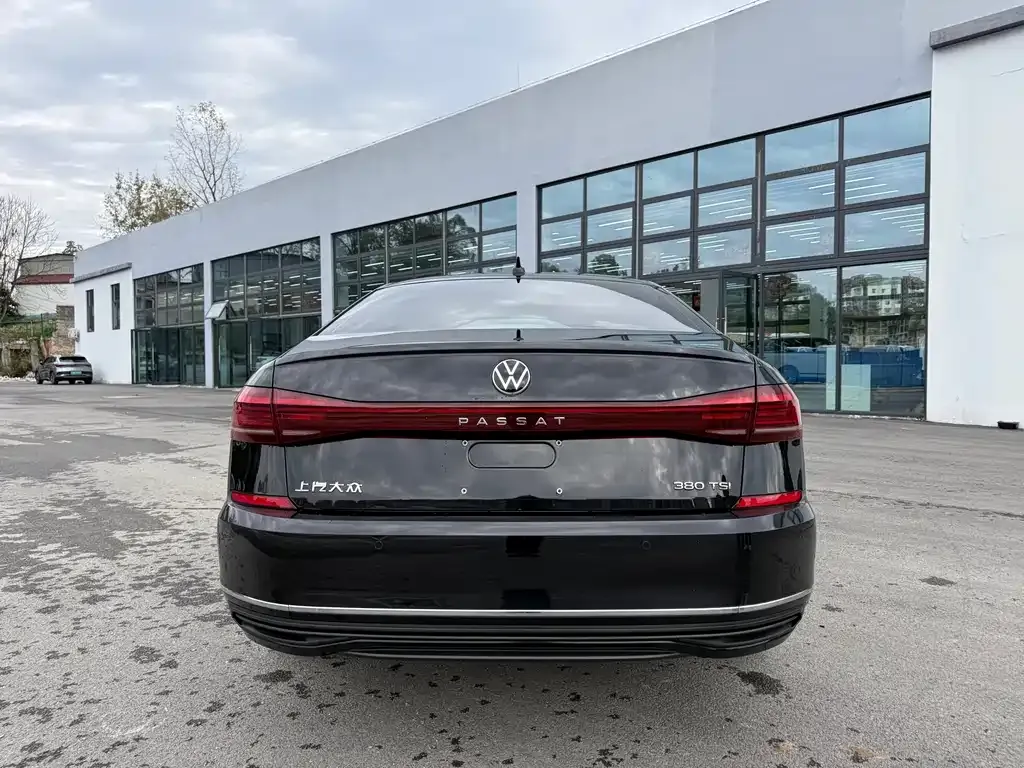 Volkswagen Passat 2025 из CN, фото 8
