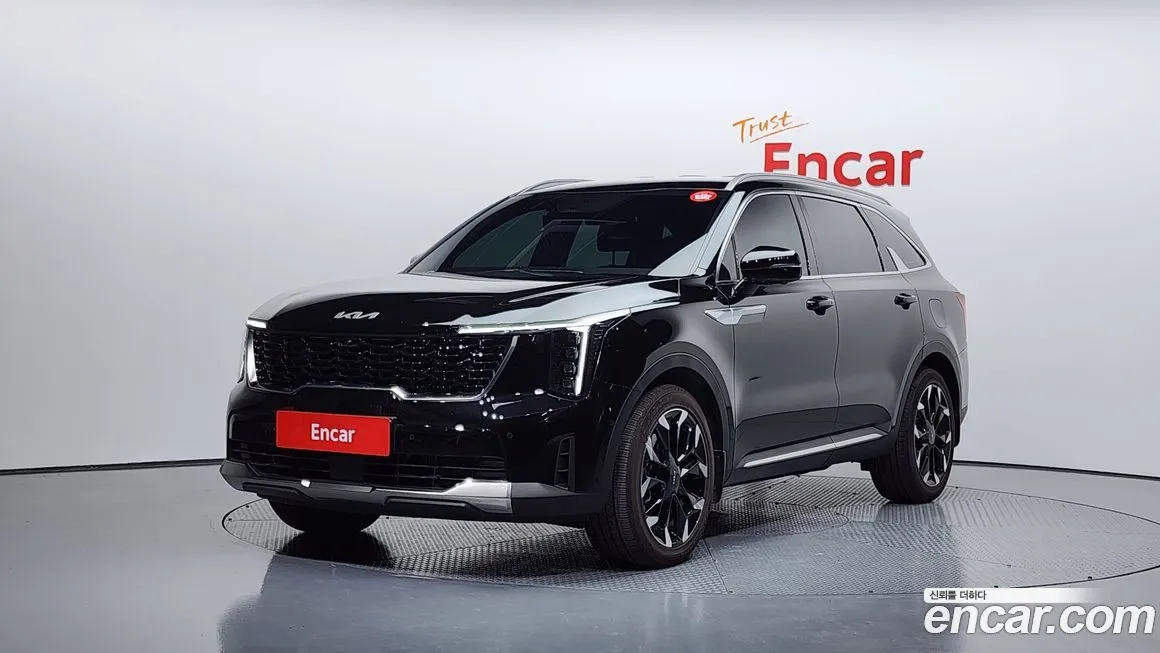 Kia Sorento — фото 1