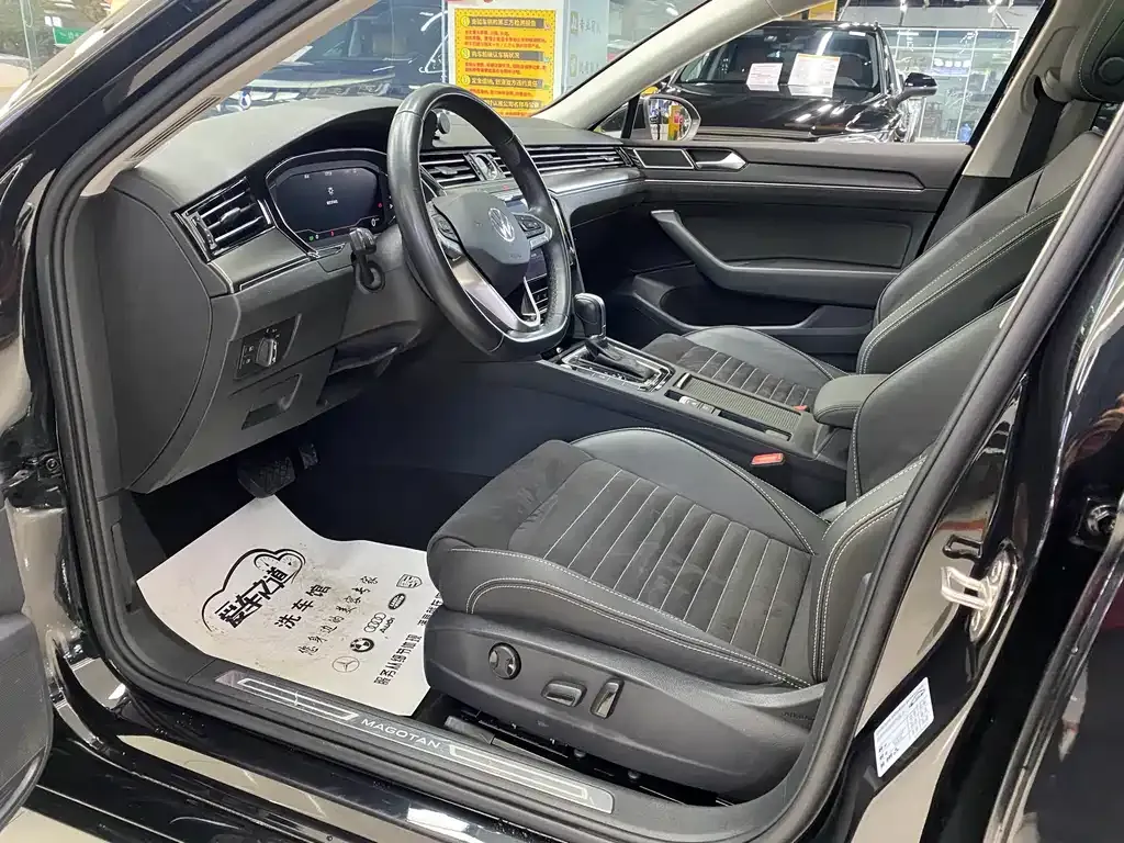 Volkswagen Magotan 2023 из CN, фото 6