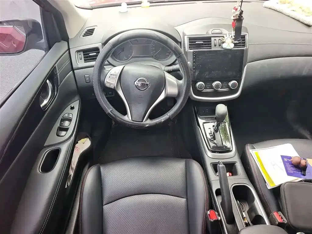 Nissan Tiida 2021 из CN, фото 3
