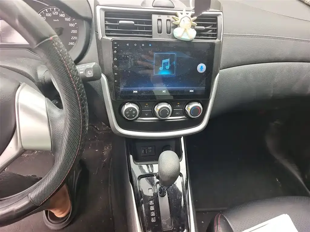 Nissan Tiida 2021 из CN, фото 6