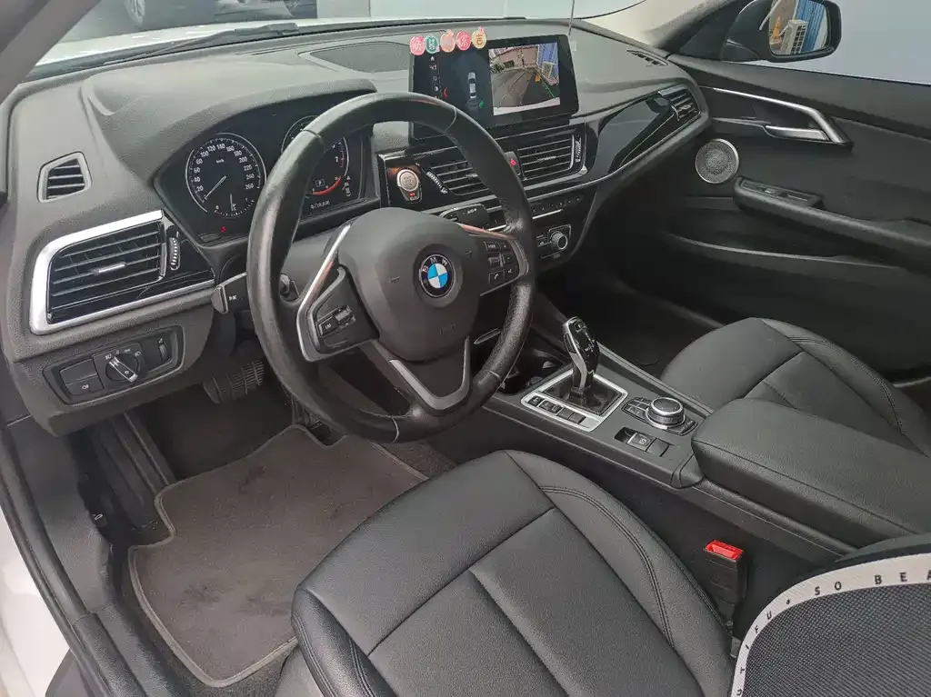 BMW 1 Series 2021 из CN, фото 6