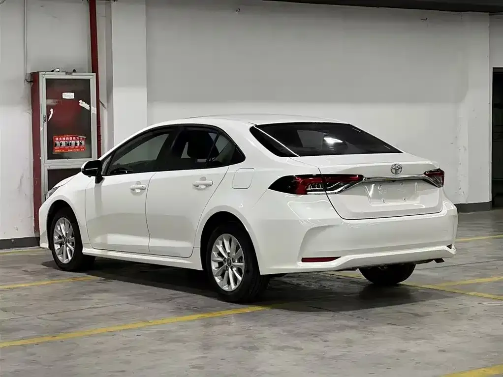 Toyota Corolla 2022 из CN, фото 4