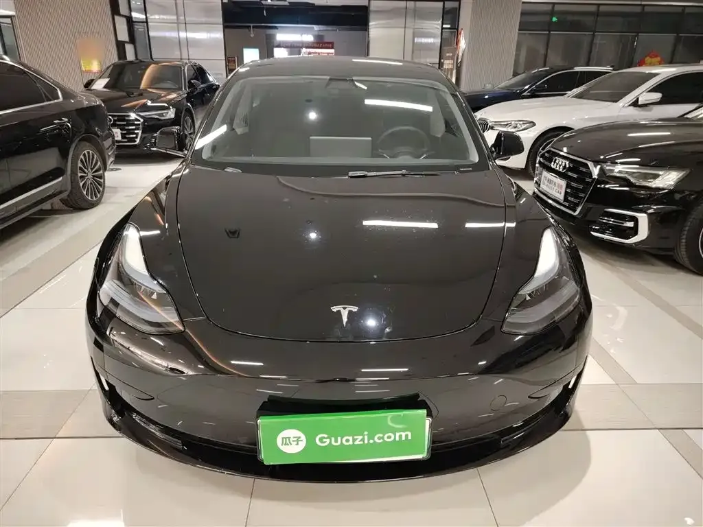 Tesla Model 3 2023 из CN, фото 3