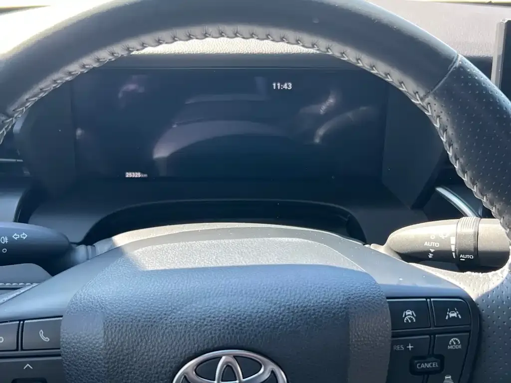 Toyota Camry 2024 из CN, фото 8