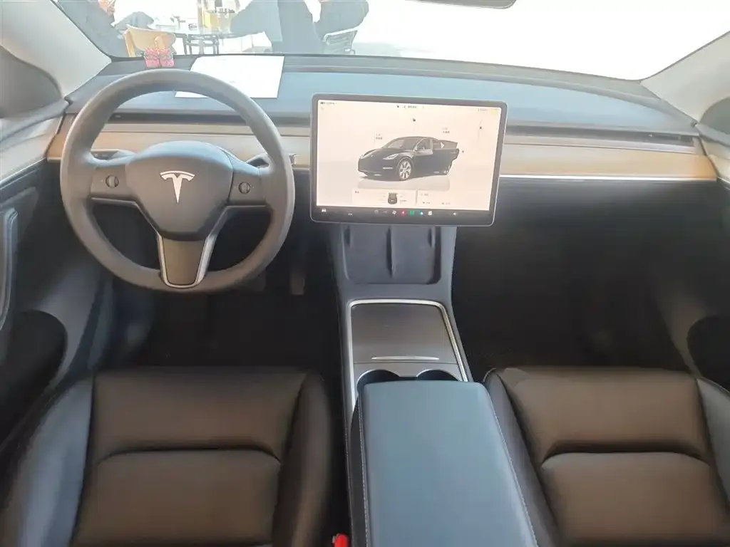 Tesla Model Y 2023 из CN, фото 10
