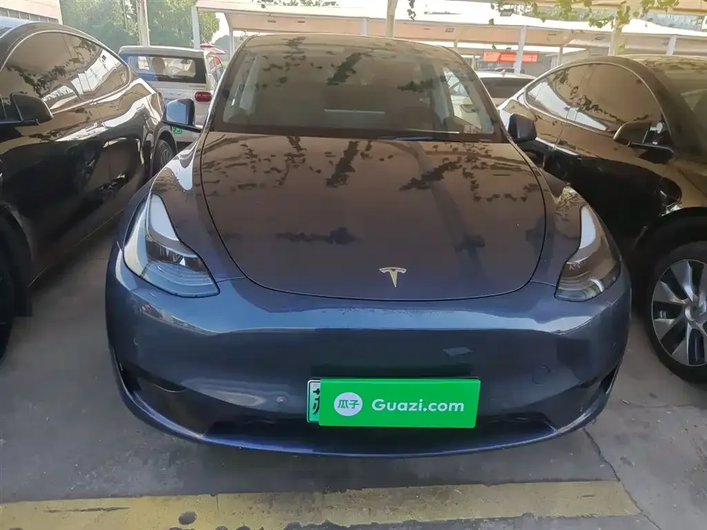 Tesla Model Y 2023 из CN, фото 3