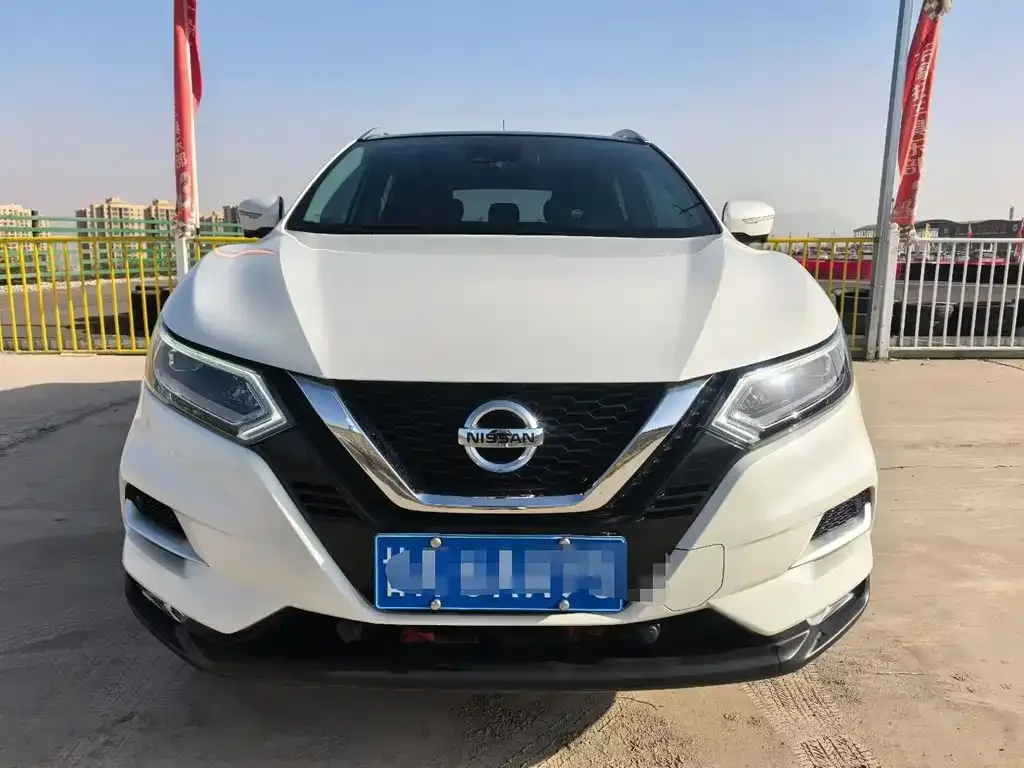 Nissan Qashqai 2023 из CN, фото 2