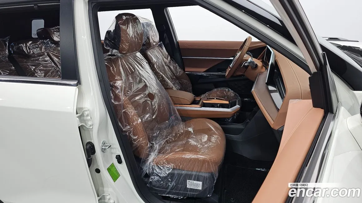 KG Mobility (Ssangyong) Torres — фото 10