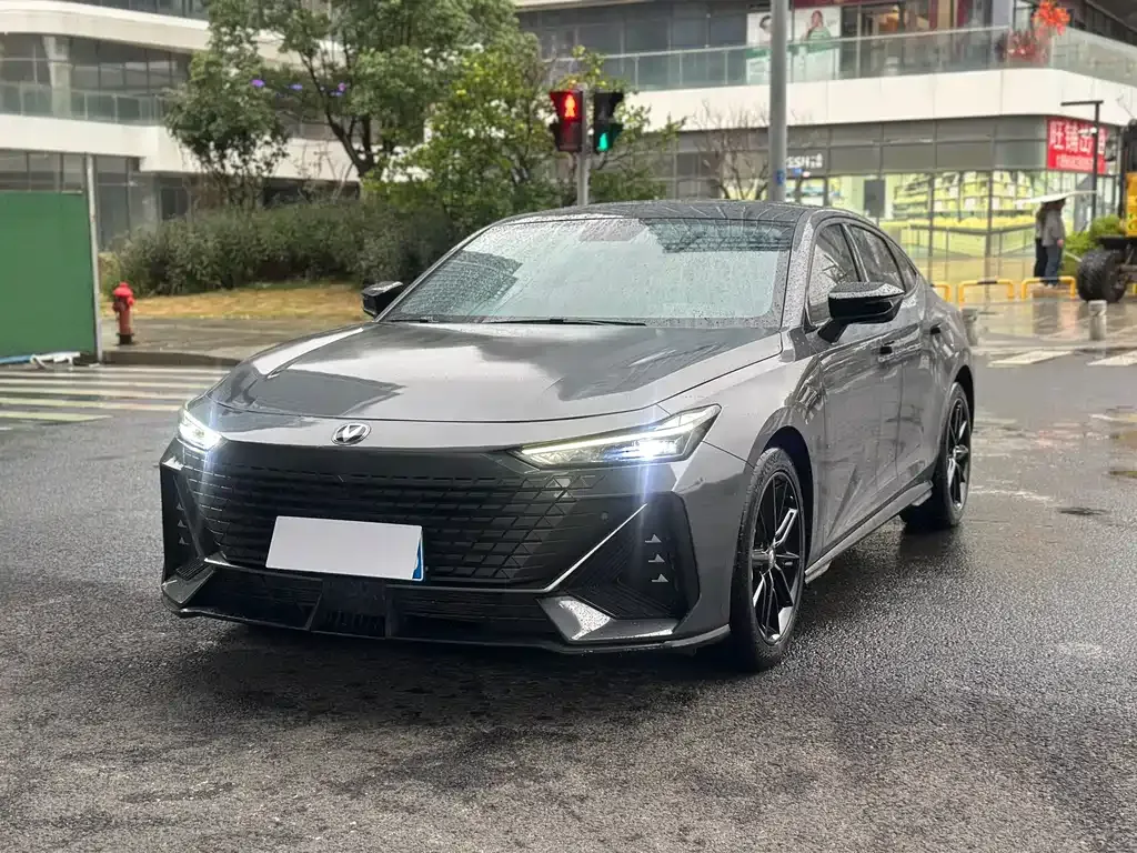 Changan UNI-V 2022 из CN, фото 1