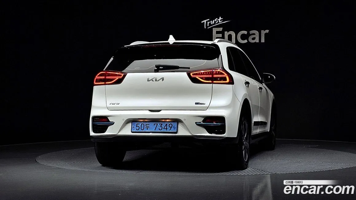 Kia Niro — фото 4