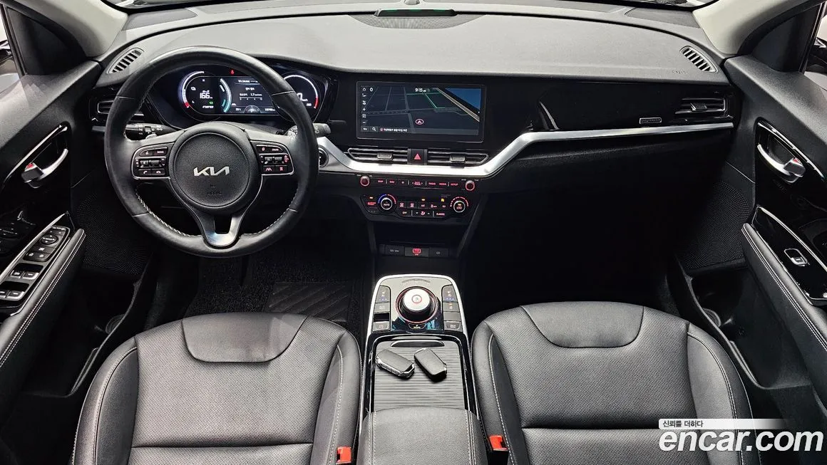 Kia Niro — фото 7