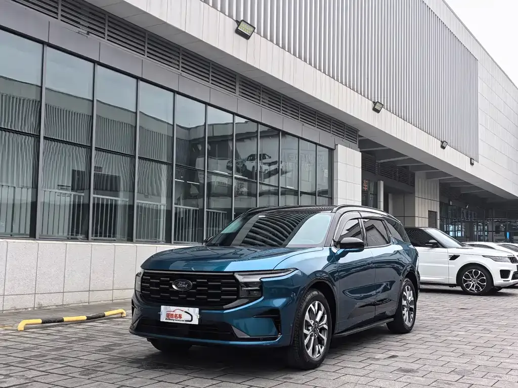 Ford Edge 2023 из CN, фото 1