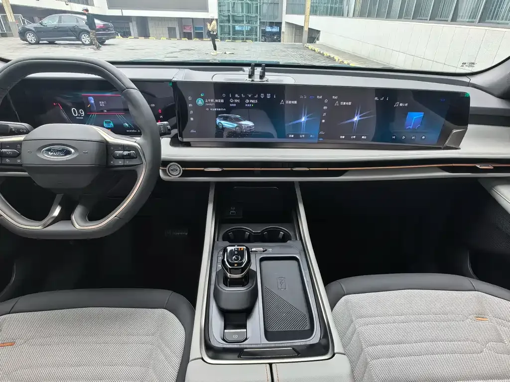 Ford Edge 2023 из CN, фото 8