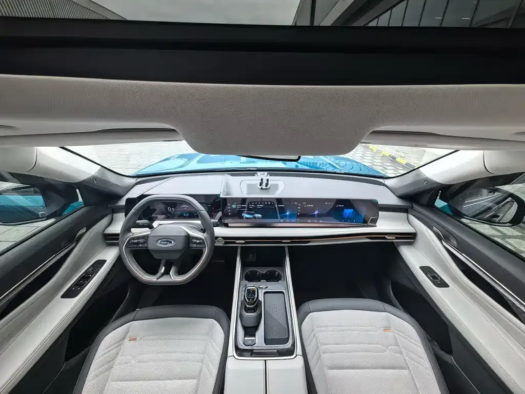 Ford Edge 2023 из CN, фото 9