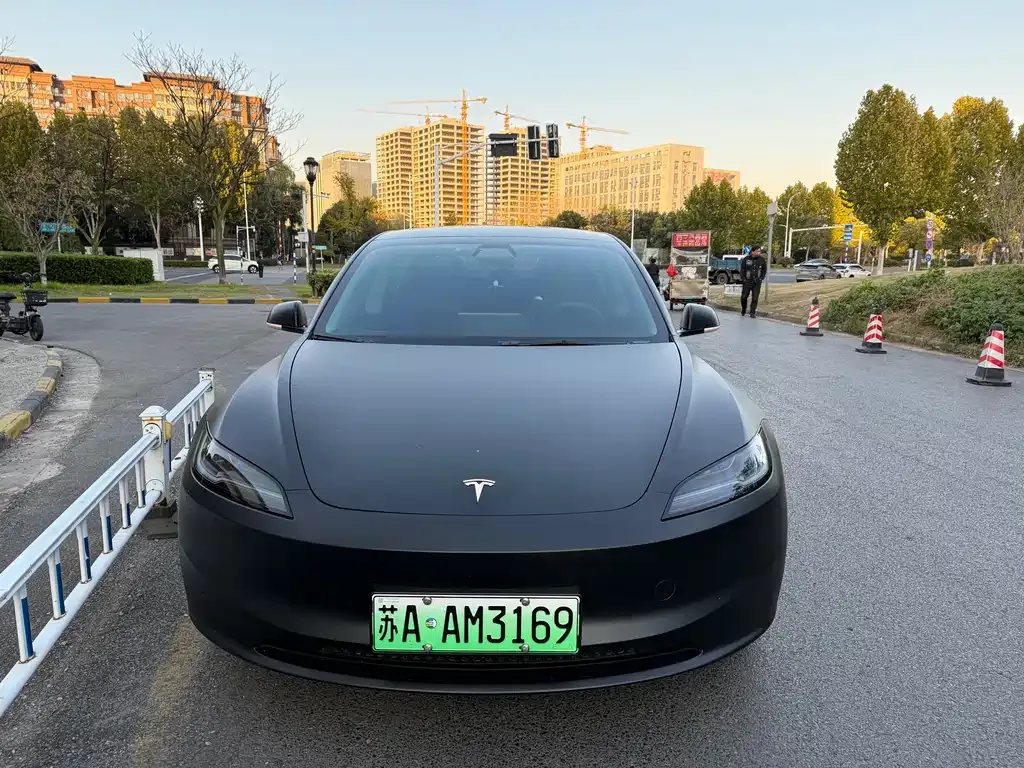 Tesla Model 3 2024 из CN, фото 2