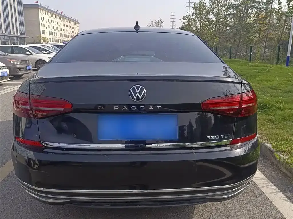 Volkswagen Passat 2021 из CN, фото 10