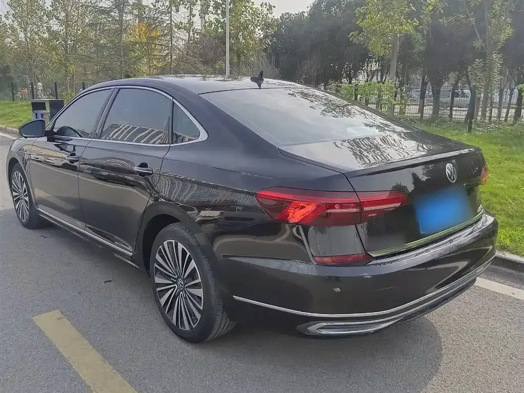 Volkswagen Passat 2021 из CN, фото 9