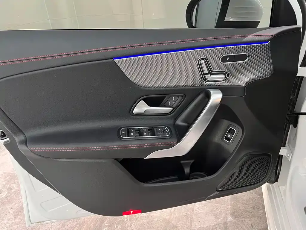 Mercedes-Benz A-Class 2025 из CN, фото 9