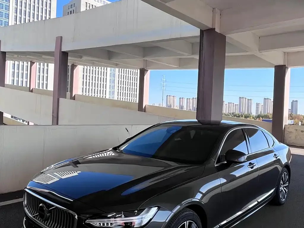 Volvo S90 2021 из CN, фото 1