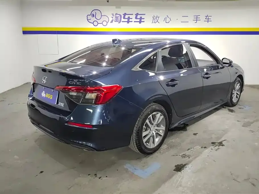 Honda Civic 2023 из CN, фото 3