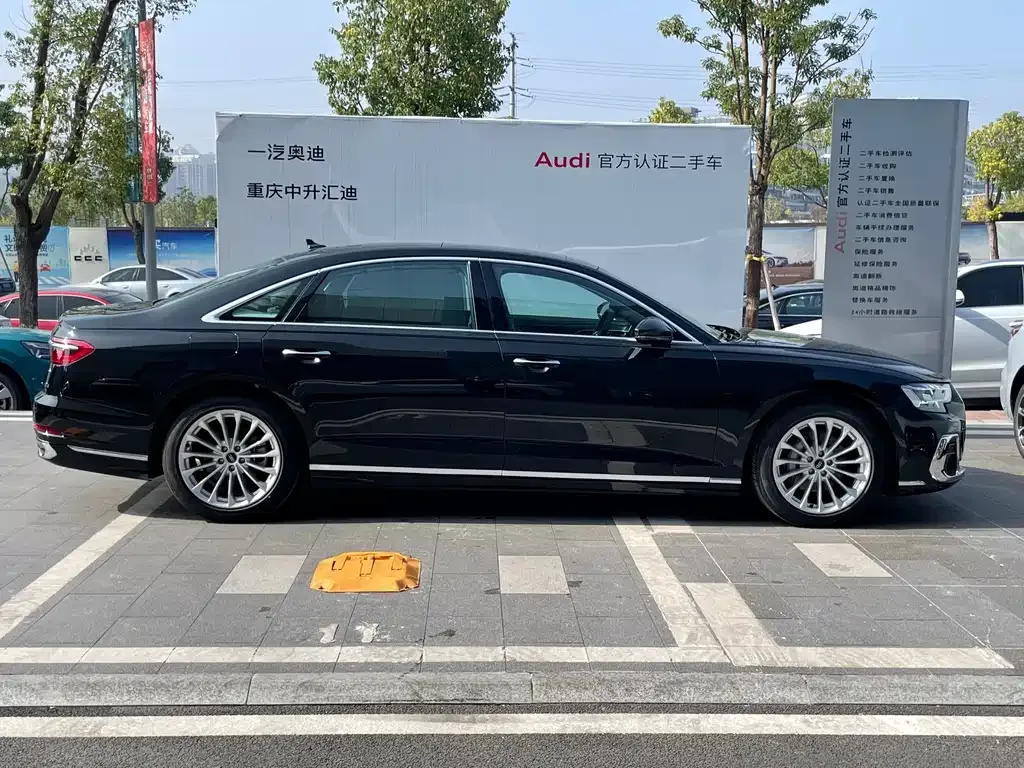 Audi A8 2025 из CN, фото 4