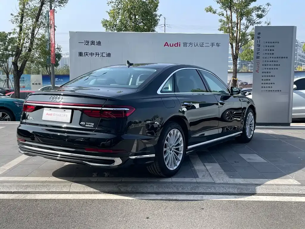 Audi A8 2025 из CN, фото 6