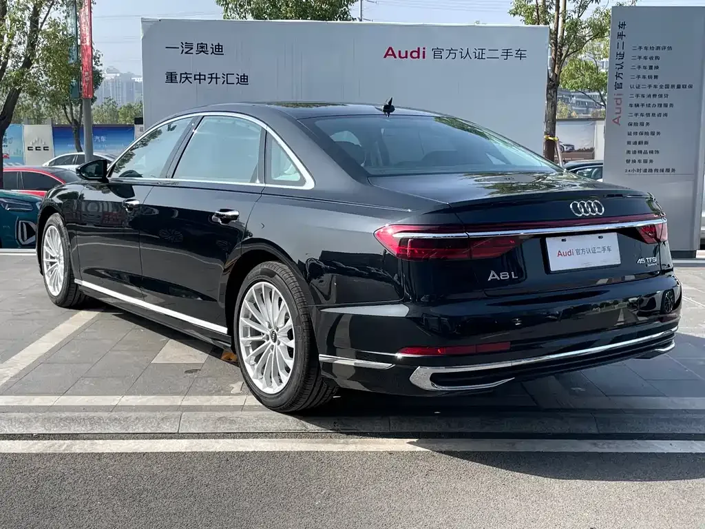 Audi A8 2025 из CN, фото 7